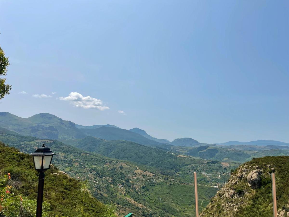 Il Poggio Retreat - Cefalù Buitenkant foto